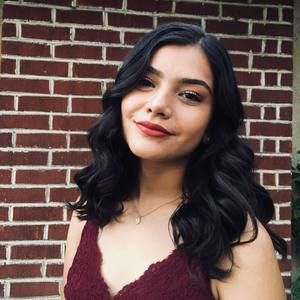 Meet your Posher, Abigail